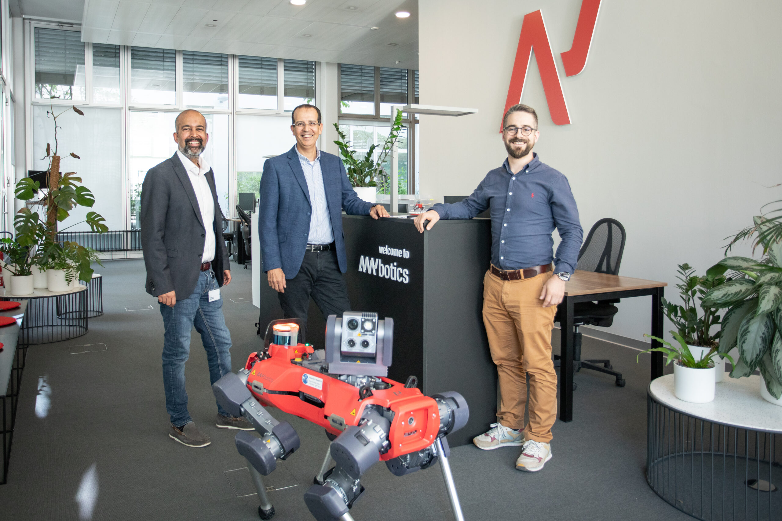 Marwan Moubarak (center, MD, Mazrui Trading and Sigma Enterprises) with Satschin Bansal (left, VP Partnerships) and Dr. Péter Fankhauser (right, CEO) from ANYbotics, during a recent visit to ANYbotics at their head office in Zurich.